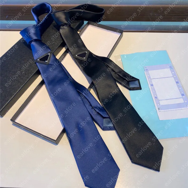 Designer Mens Ties Men Necktie Fashion Design Neck Tie Triangle Luxurys Designers Business Cravate Neckwear Corbata Cravattino Male