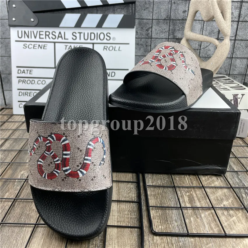 Pantofole da uomo di alta qualità Scuffs Slides Trendy Ladies Womens Summer Sandals Beach Slide Scarpe da donna Modello Red Flower Tiger Bee Snake