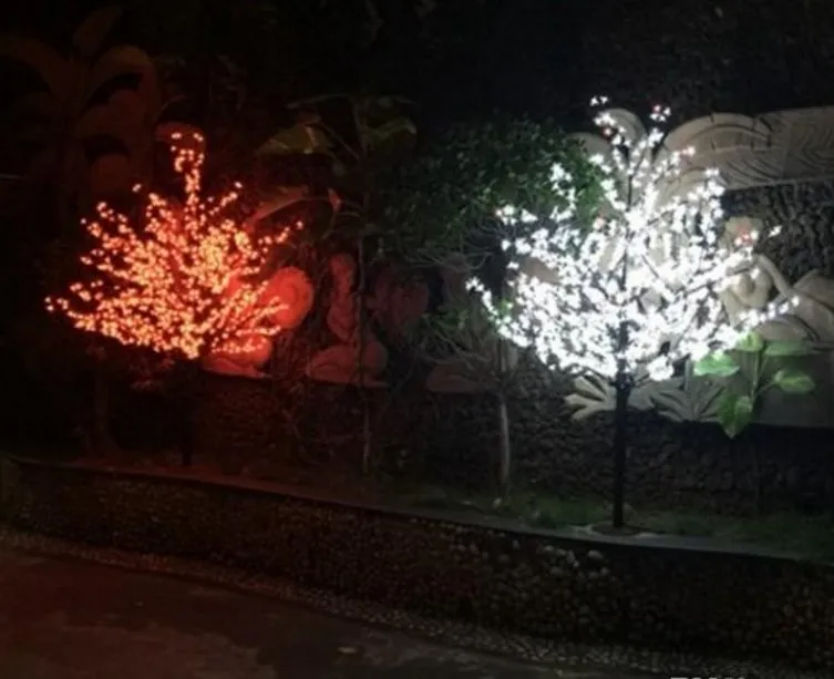 Ręcznie robione sztuczne wiśniowe LED Blossom Nocne światło Nowy rok Świąteczne Świąteczne dekoracje ślubne Light
