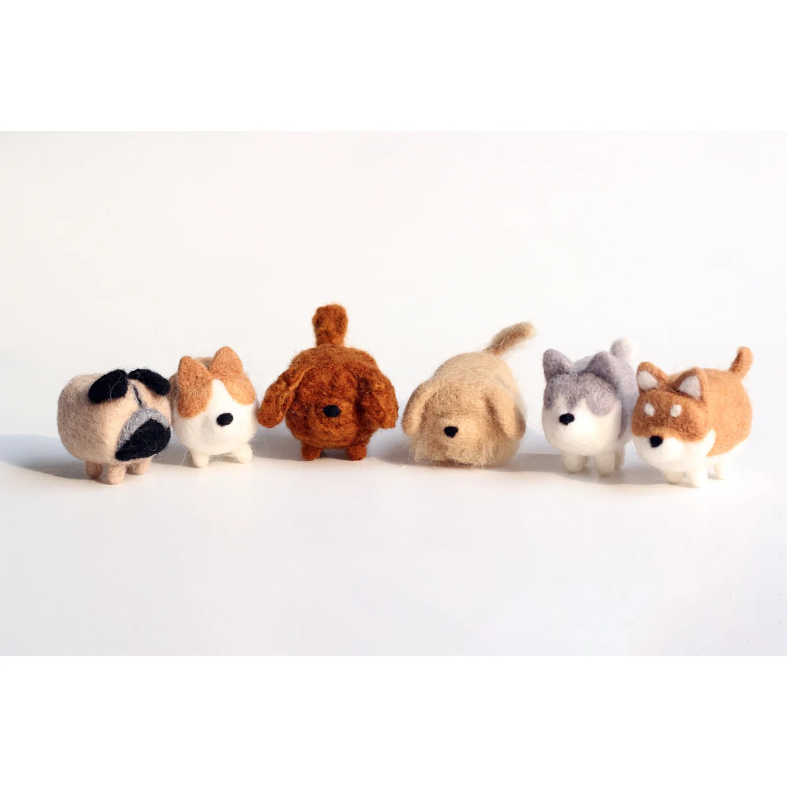 DIY 아니 얼굴이없는 개 타이거 고양이 양모 펠트 인형 비 완성 바늘 felting 키트 액세서리 아이들을위한 어린이들이 손수 만든 펠트