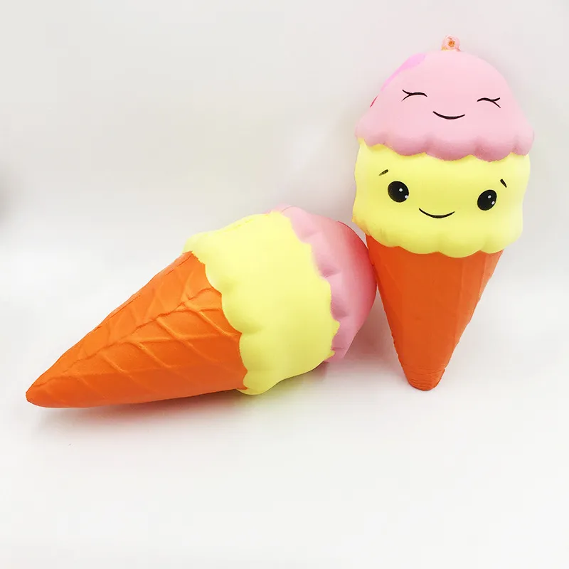 10 pezzi / lotto antistress giocattoli squishy bambini lento aumento gadget divertenti sorriso gelato bambini sollievo dallo stress simpatico portachiavi squisy Squichy