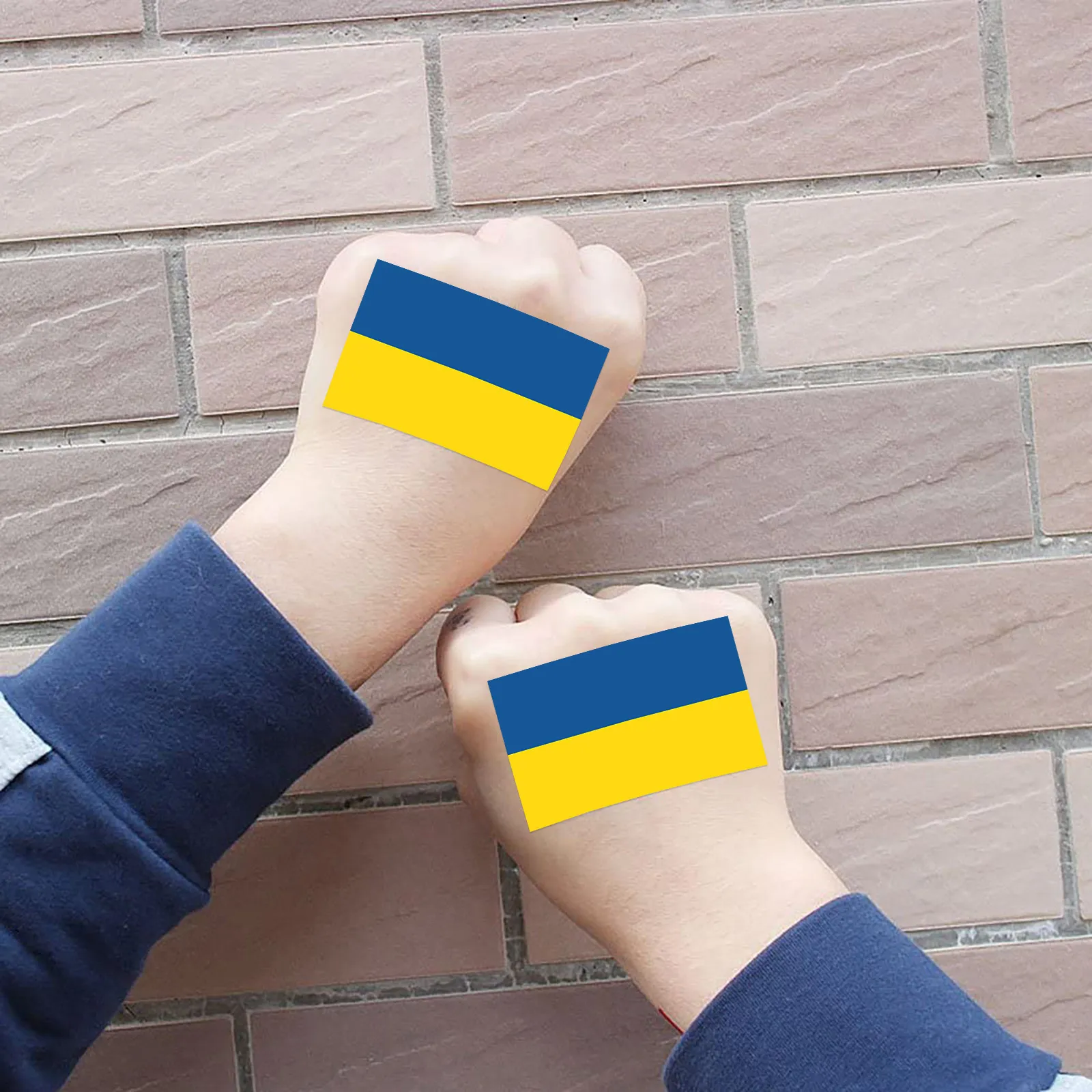 УКРАЯТЕЛЬНОЕ СТИКЕР ЧАСОВОЙ КУКАЛЬНЫЕ ЛУЧШИМИ УКАЗЫКУ Украинский флаг Водонепроницаемая поверхность Личности Наклейка наклейка Авто Аксессуары 6 * 6 см 2022