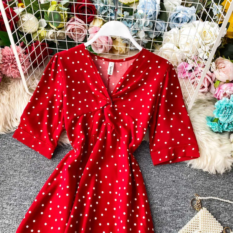 Vestido de verano para mujer, cuello en V, manga corta, minivestido rojo de playa con lunares, vestido de gasa, ropa bohemia, ropa femenina 210625