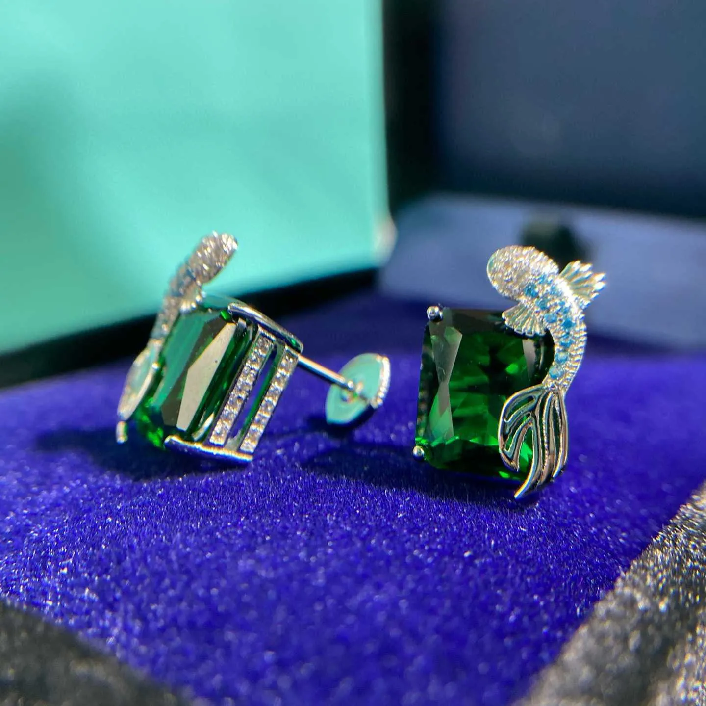 العلامة التجارية Pure 925 Sterling Silver for Women Green Fish Diamond Earrings Party Party Barty Silver Jewelry Jewelment Big Design Jewelry