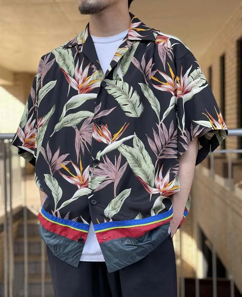 Kolorbeacon-Blumennähte Kurzarm-Shirt Straße Persönlichkeit Lose Hawaiianer Strandurlaub Trend