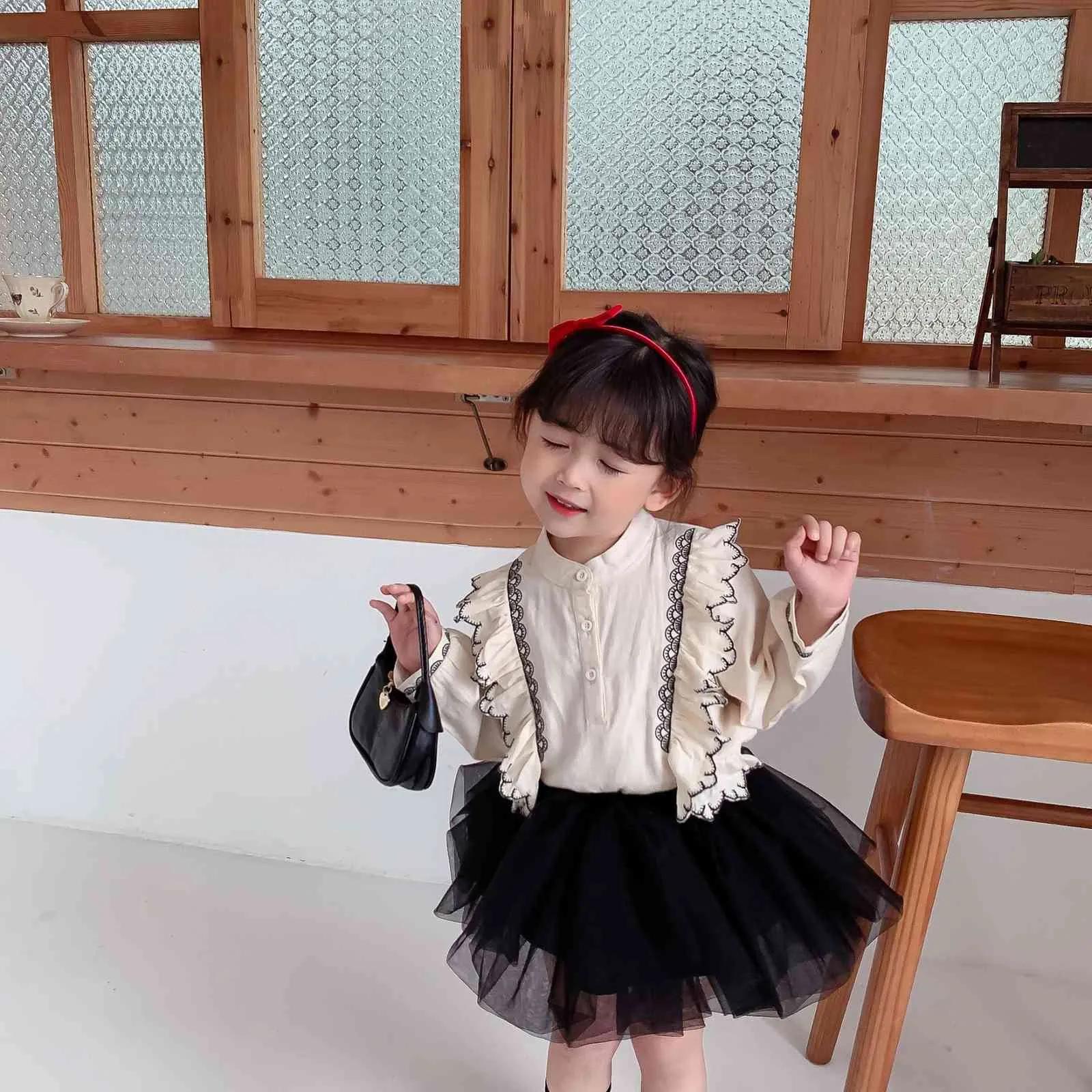 Spring New Girls Kids Floral Blouses Cotton Toddler Baby Flowers Clothes Ruffles Sweet Shirts Children Casual Clothing 1-6Y 210413