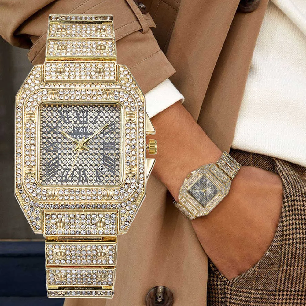 Fashion Super Shine Hip Hop Iced Out Men Watch Square Diamond Quartz Luxury Mens Wrist Watches Gold Roman Calendar Steel Clock 210728