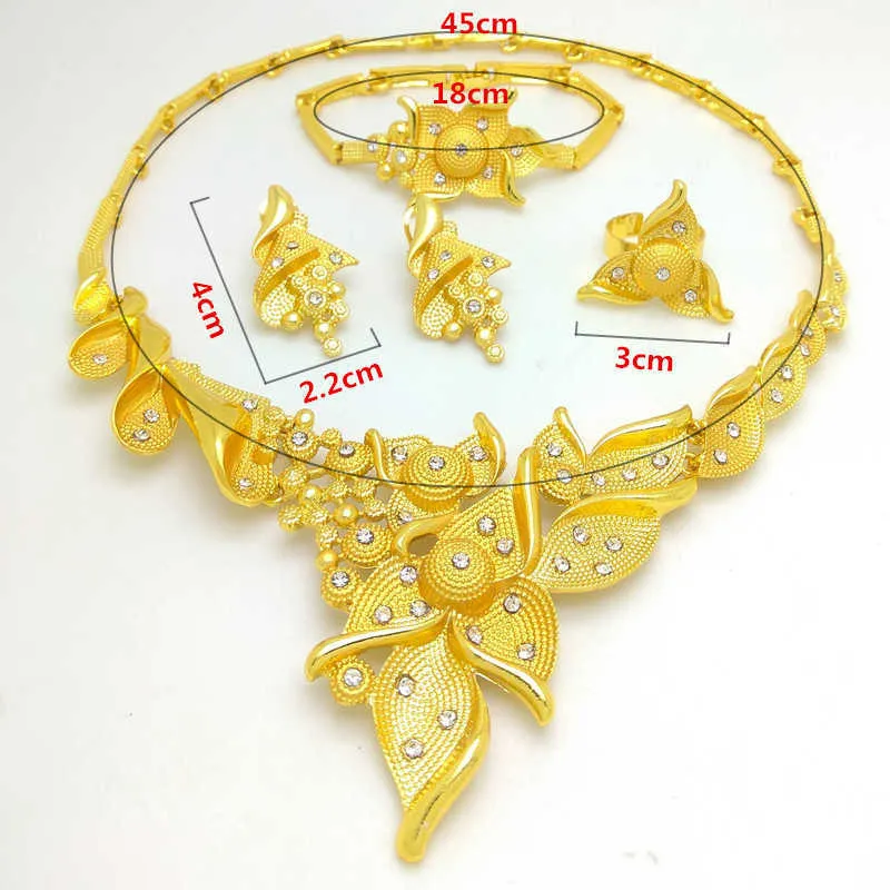 2021 New Luxury Dubai Set di gioielli in oro colorato Collana da sposa nigeriana Anello donna Set di gioielli con perline africane H1022