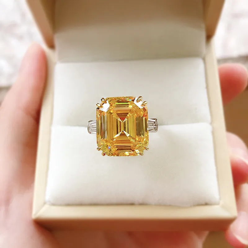 100% 925 Sterling Silver 13 * 15MM Créé Moissanite Émeraude Citrine Rose Cristal Bagues De Fiançailles Pour Les Femmes De Mariage Fine Jewelry