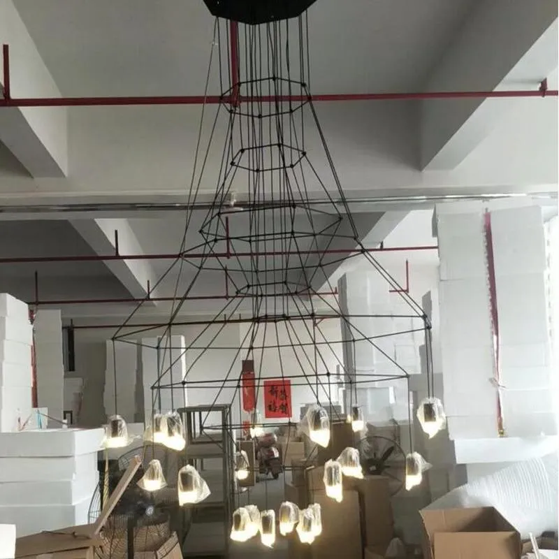 Éclairage de lustre designer moderne pour la salle à manger vivante chambre à coucher nordique hall de flux d'escalier loft lampes suspendues pend221
