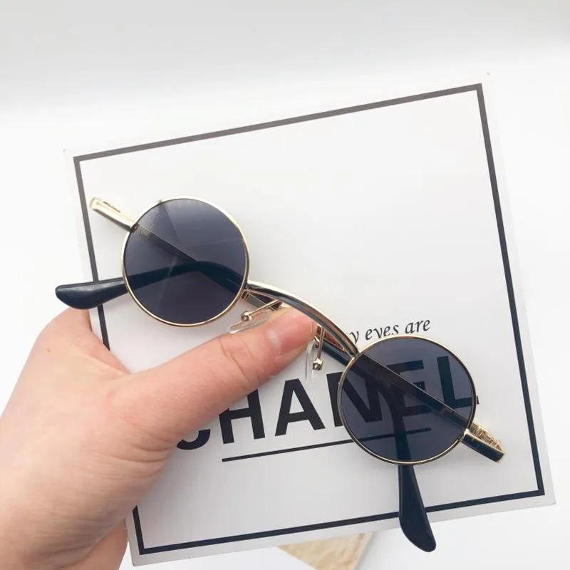Solglasögon koreansk stil runda för kvinnor märkesdesigner vintage små ram solglasögon mode retro drive glasögon uv400232h