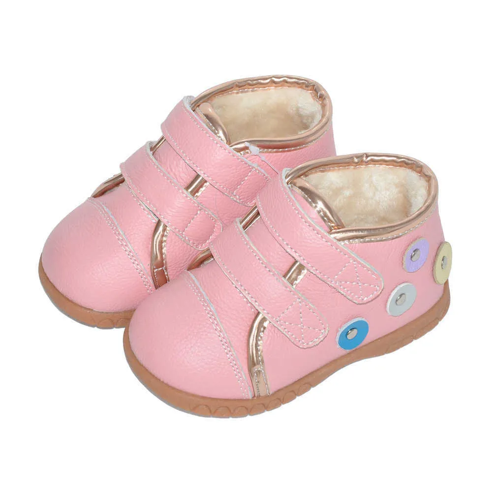 Filles Bottes d'hiver Geunine Cuir Princesse Chaud Botte de neige Bébé Épaissir Peluche Coton Chaussures Semelle Souple Mignon Rivets Enfant Bottes 210713