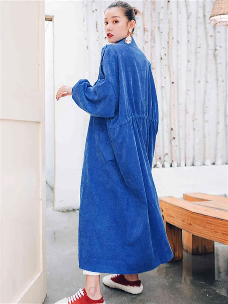 膝の上の青いウインドブレーカーの女性の韓国のスタイルの膝の上の長さの春巾着ウエストコルディュロイジャケット210416