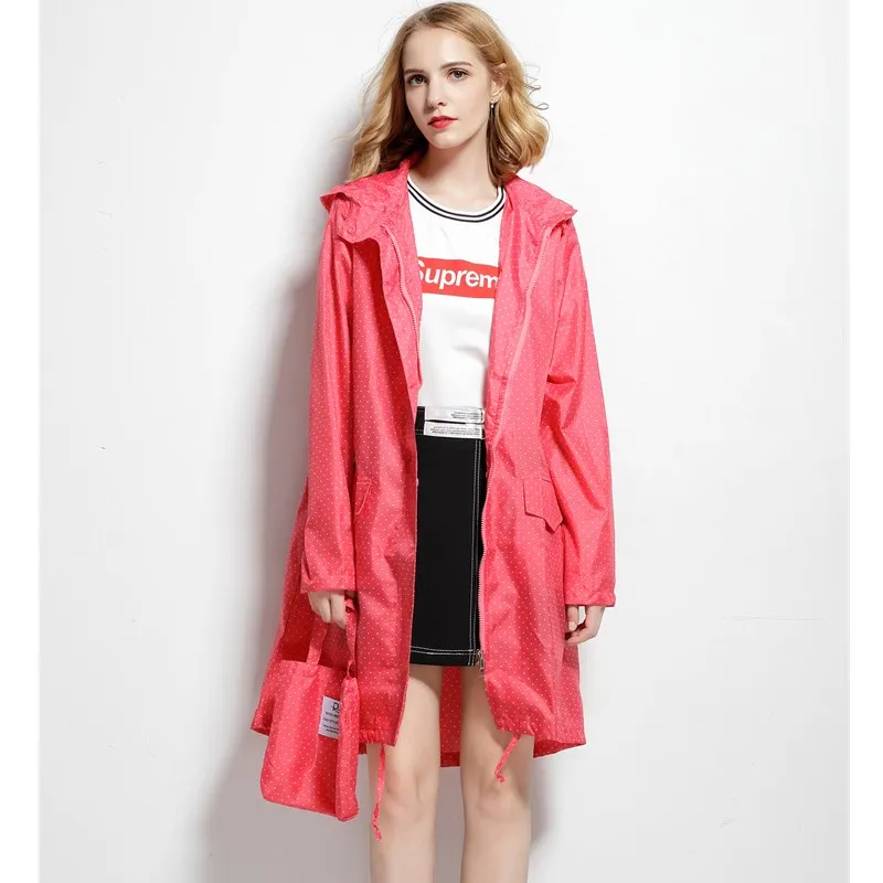 Long-Thin-Raincoat-Women-2018-Fashion-Ladies-Rain-Coat-Breathable-Portable-Water-Repellent-Raincoats-Ponchos-Jackets (1)