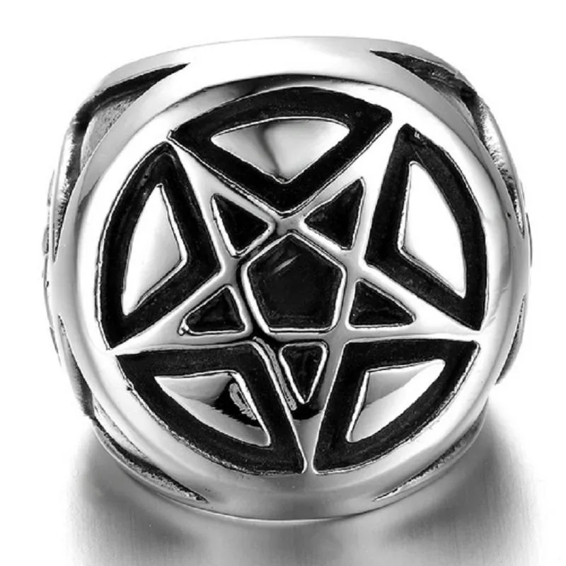 Bagues de cluster pour hommes couleur argent Pentacle Pentagram Star en acier inoxydable Biker Ring229W