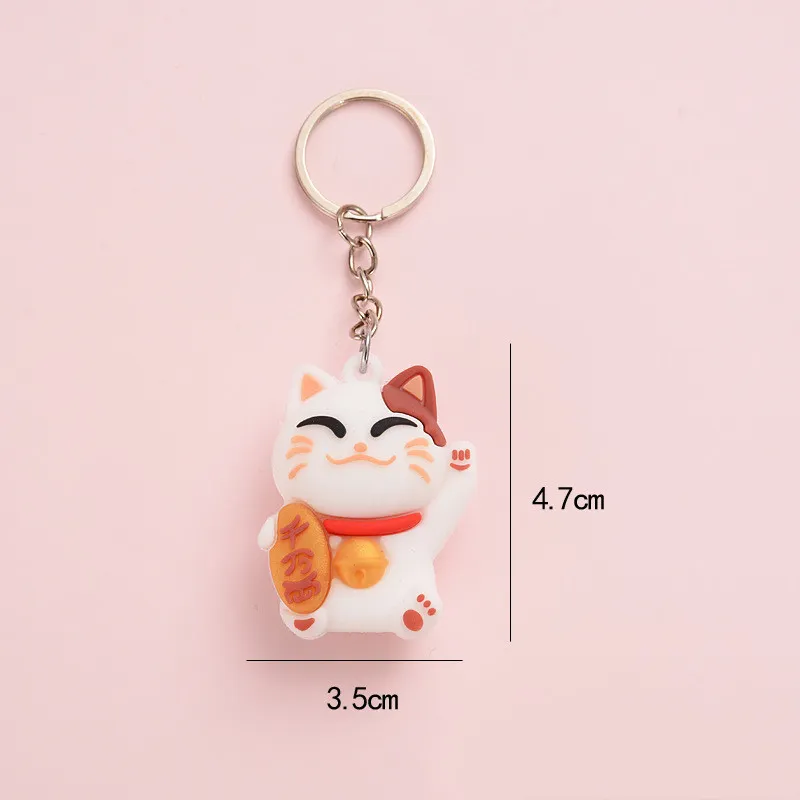 10 stks / partij Leuke Rode en Wit Lucky Cat Sleutelhanger PVC Lanyard Animal Doll Sleutelhanger Auto Sleutelhanger Tas Hanger Souvenir Gift