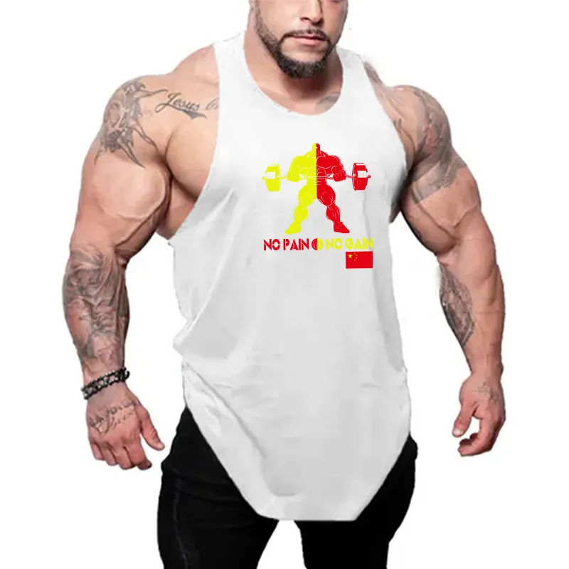 MuscleGuys Yeni Tasarım Erkekler Spor Salonları Kolsuz Gömlek Vücut Geliştirme Stringer Tank Tops Mens Yaz Spor Giyim Rahat Tanktop 210421