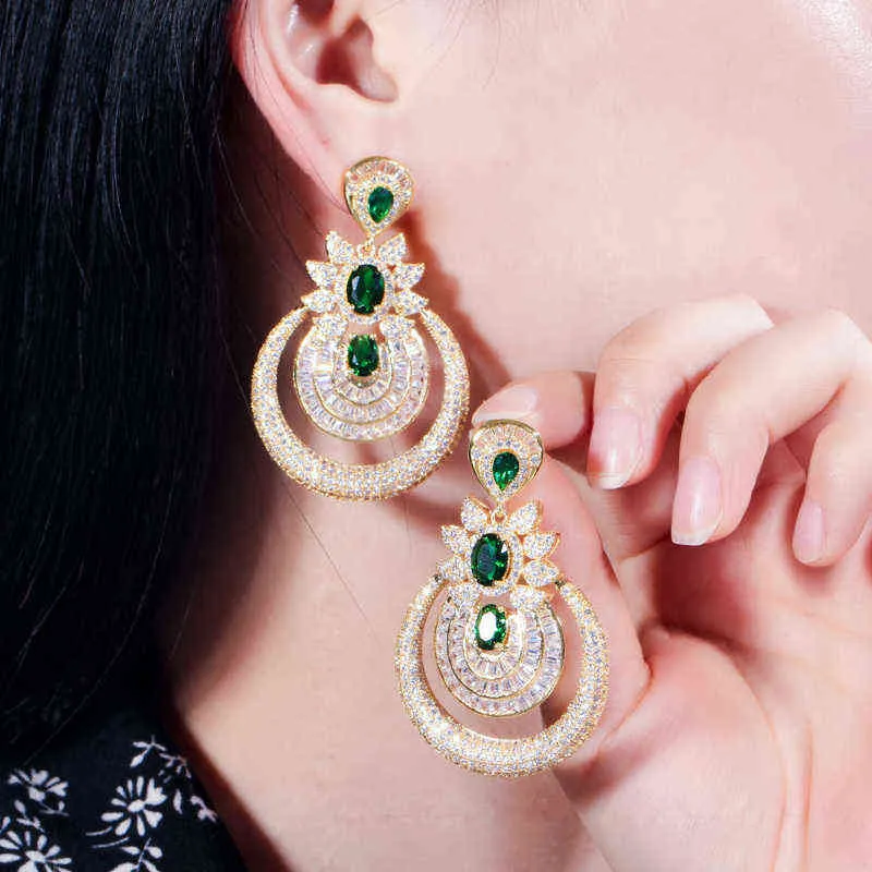CWWZircons Dubai 18 carats or jaune Vintage bijoux fantaisie vert émeraude longue grande goutte boucles d'oreilles de fête de mariage pour les femmes CZ457 2201089893514