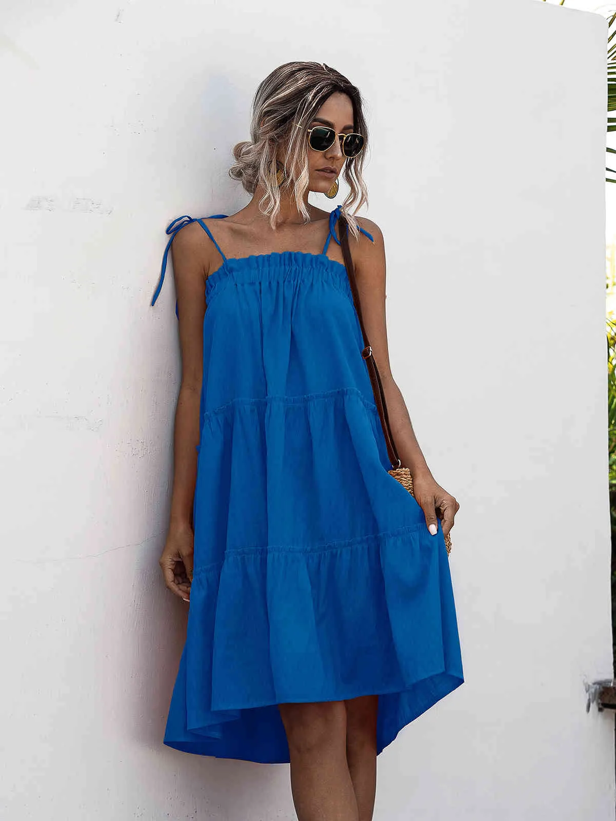 Verão Elegante Sexy Beach Midi Vestido Vintage Mulheres Fashion Strap Senhoras Halter Boho Vestido Mulheres Vestidos Lace Bolo Vestido 210514