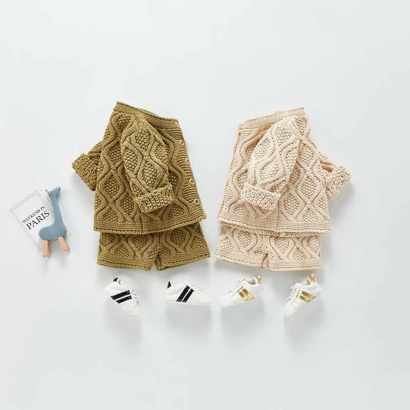 韓国風の春の子供男の子の女の子2  -  PCSを設定しらぬ色の長袖セーター+ショートパンツ子供服E10 210610