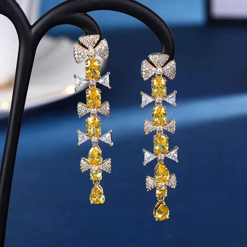 Europejska i Amerykańska Moda Temperament Flower Dangle Wedding Brand Biżuteria Cubic Cyrkon Luxury Kolczyki Biżuteria