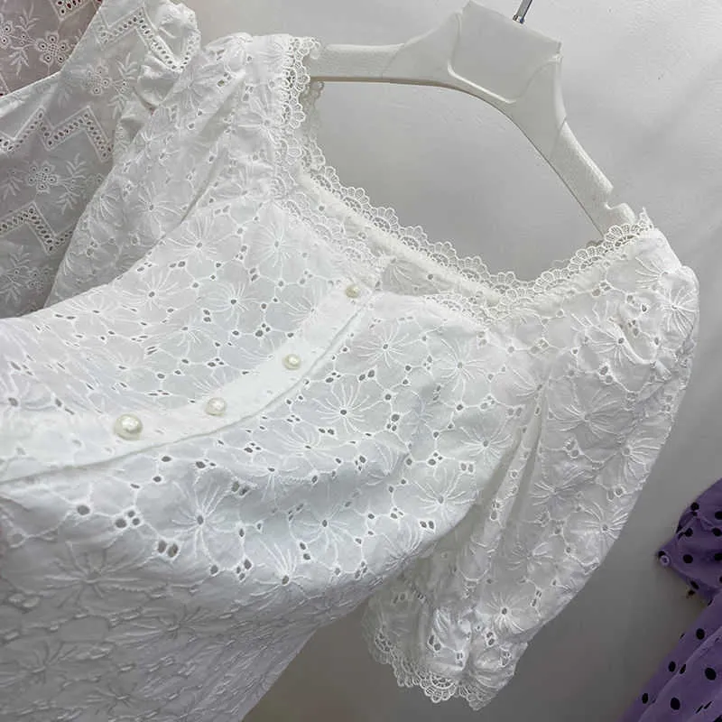 Summer Causal White Shirt Cutout Vintage Franse vierkante kraag Dames Chic Borduurwerk Kant Blouse Dames Tops Blusas 13874 210527