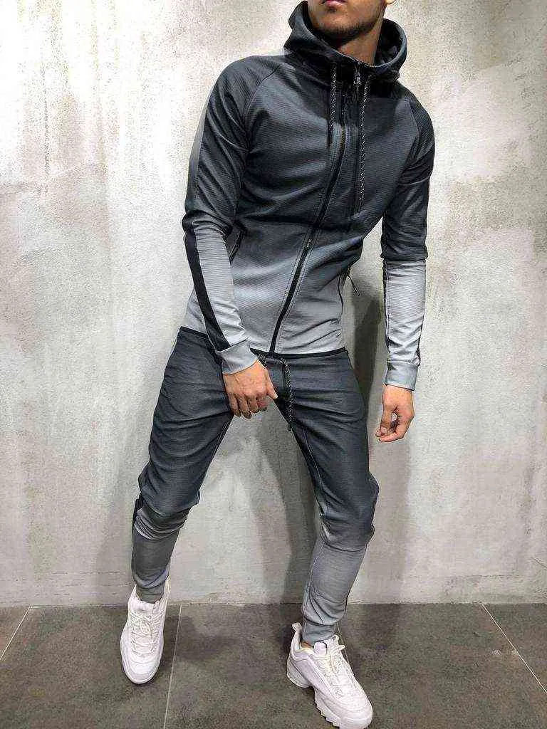 ZOGAA Mäns Sportkläder Två Piece Set Mens Casual Hooded Sports Wear Herr Tracksuit Training Sweat Suit Män Spåra kostym M-3XL G1217