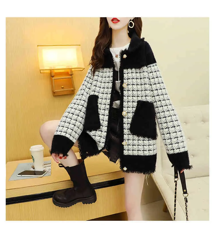 여성 겨울 따뜻한 스웨터 코트가 칼라 가짜 모피 포켓 블랙 화이트 격자 무늬 우아한 여성 카디건 210430