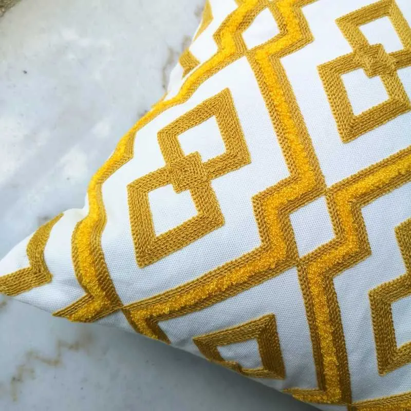 تغطية الوسادة الصفراء لطيف وسادة التطريز الهندسي الماس مع أريكة سرير بسيطة ديكور 45x45cm 2109072716875