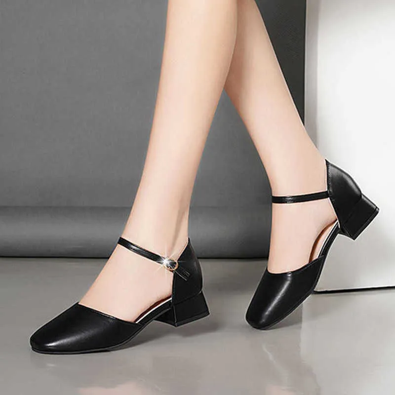 Plus Size 34-42 Kobiety Niskie obcasy Sukienka Buty Pokrywa Półka Pasek Sandały Of Office Lady But Black Mary Janes Damskie buty 9087n Y0721