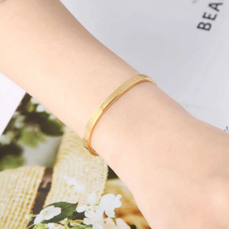 5CM Diameter Leuke Cirkel Klein Hart Bangle Voor Kinderen Hoge Kwaliteit Rvs Gouden Kleur Sieraden Meisje Kindercadeau Q0719