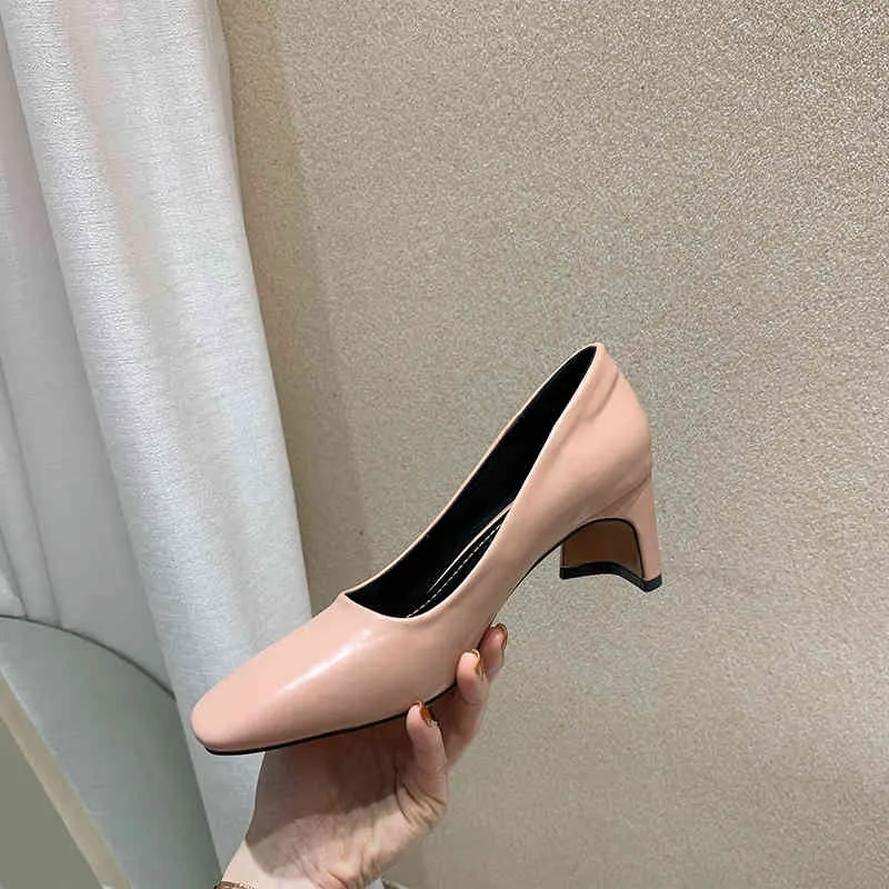 Mode Femmes Pompes Bout rond Slip peu profond sur des talons mi-épais Blanc / Rose / Noir Dames élégantes Pompes Chaussures Bureau Confort Pompes 210513