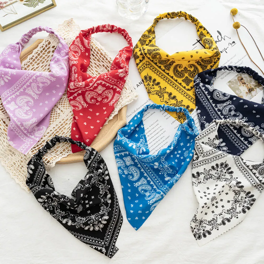 Ny Triangle Bandana Scarf Vuxen Kvinnor Mode Headwear Headband Bohemia Hårband Head Wrap Tillbehör