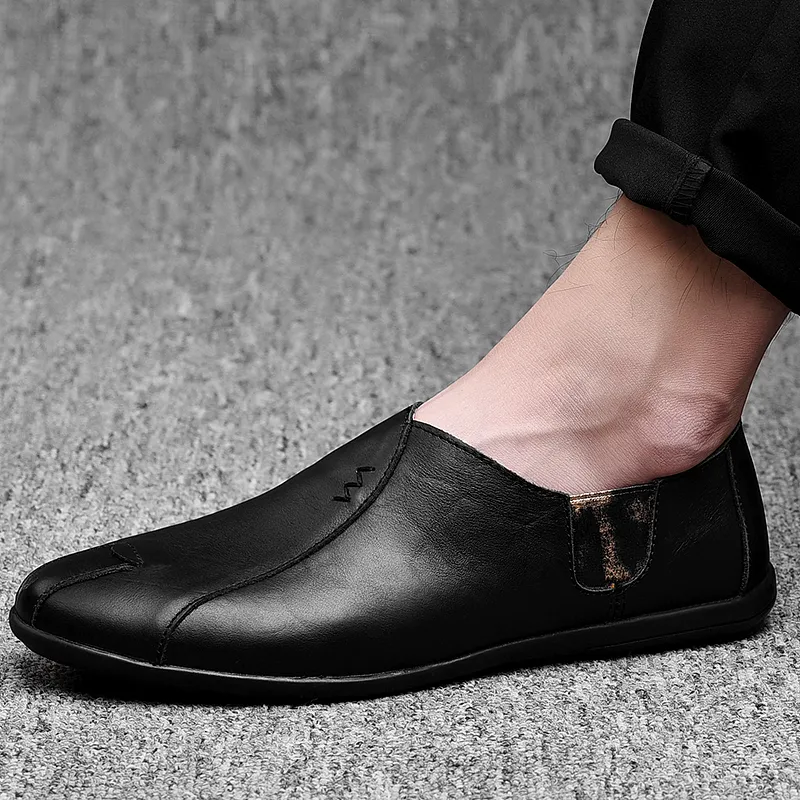 Zapatos informales de cuero para hombre, mocasines italianos de marca para hombre, mocasines transpirables, zapatos de conducción negros de alta calidad de talla grande