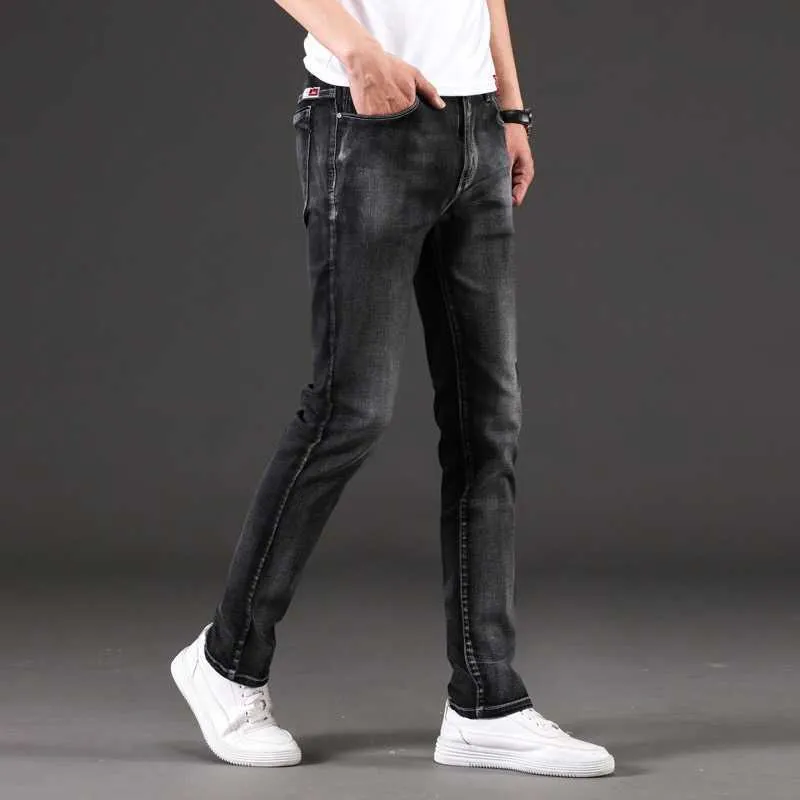 2020 Nuovo arrivo Stretch Solid Jeans Uomo Pantaloni causali Plus Size 42 44 46 Jeans da uomo Pantaloni X0621