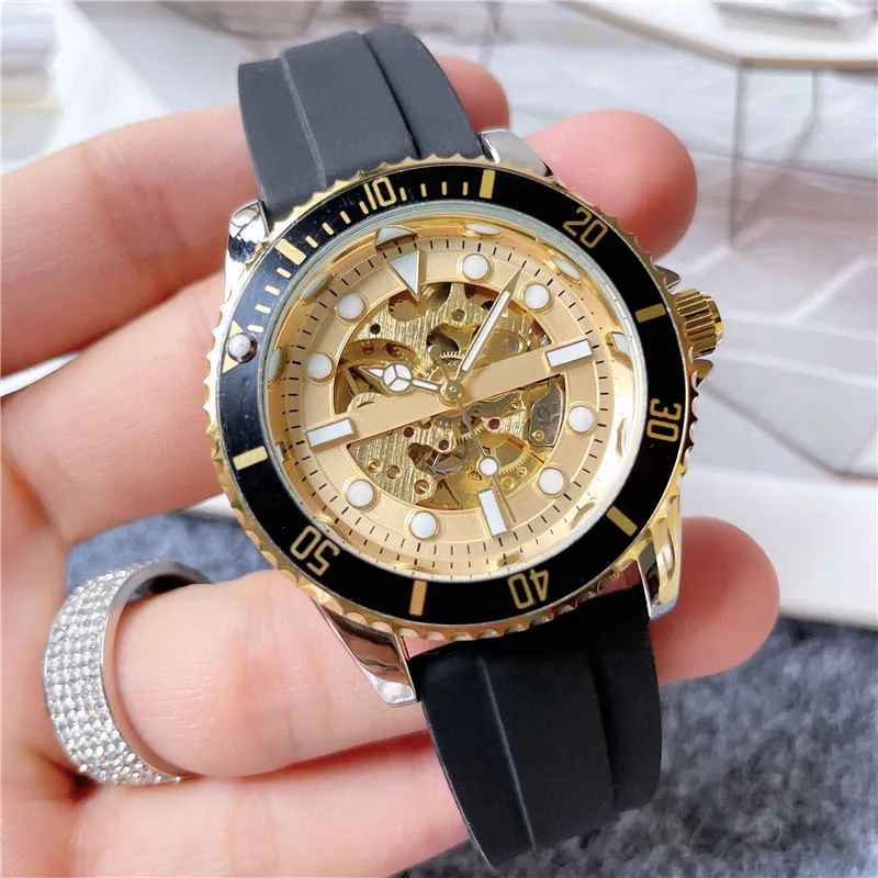 Brand Watches Men Automatic Mechanical Style Rubber Strap Good Quality Wrist Watch X207