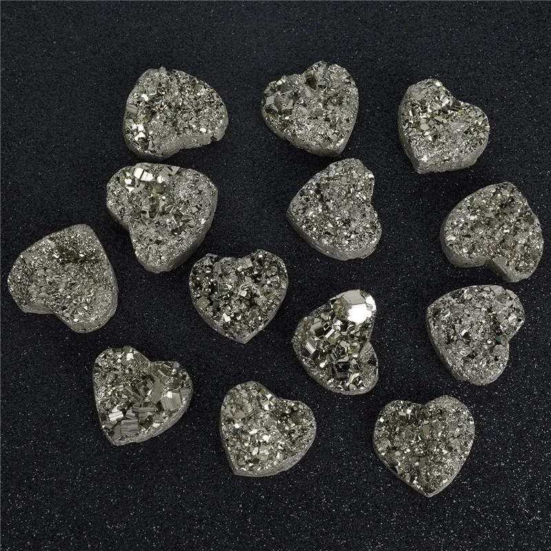 CAIMSJ Cristalli di quarzo a forma di cuore di pirite naturale Pietre di energia curativa grezza e minerale Campione Regalo la casa