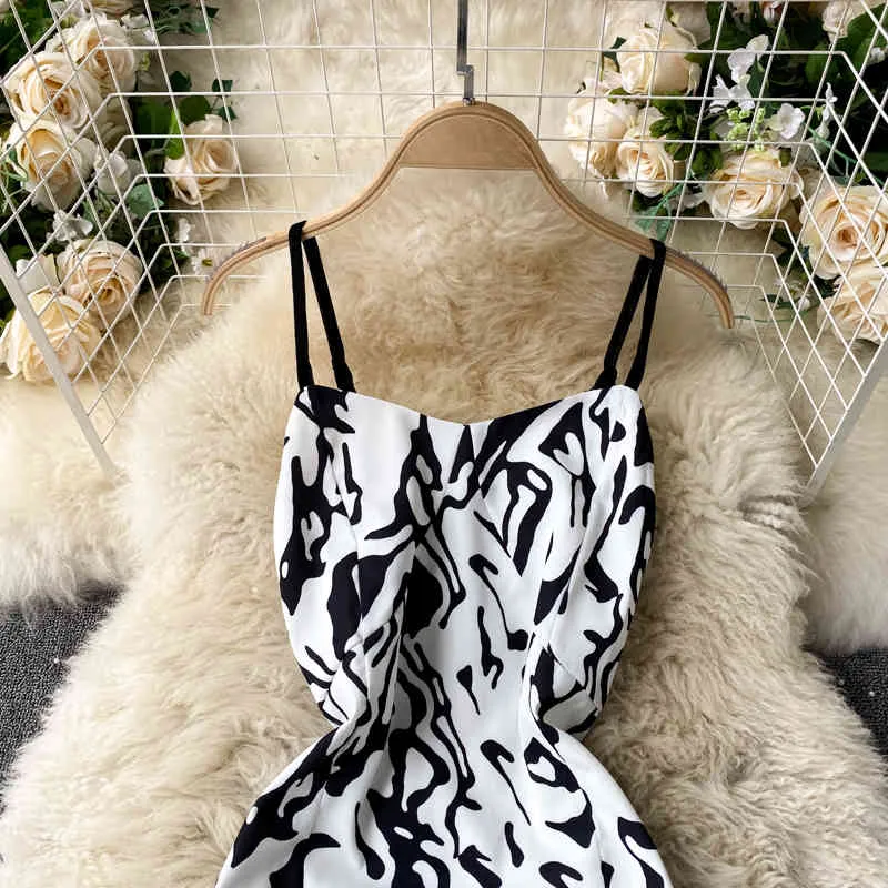 Singreiny Kadın Zebra Desen Sling Elbise Kore Seksi Backless Ince Kalem Elbise Kolsuz Baskı Rahat Tatil Kısa Elbise 210419