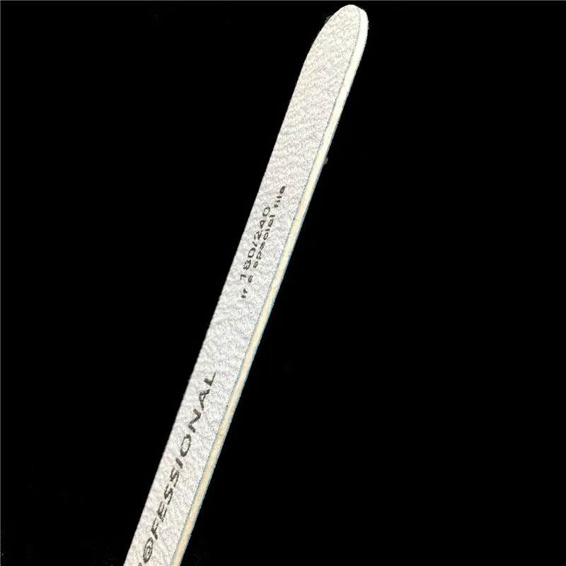 100 x dikke houten nagelbestanden Kunstmatige nagel Tips Bestand 180/240 Wegwerp Cuticle Remover Callus Wegwerp Nail Art Styling Tool 220224