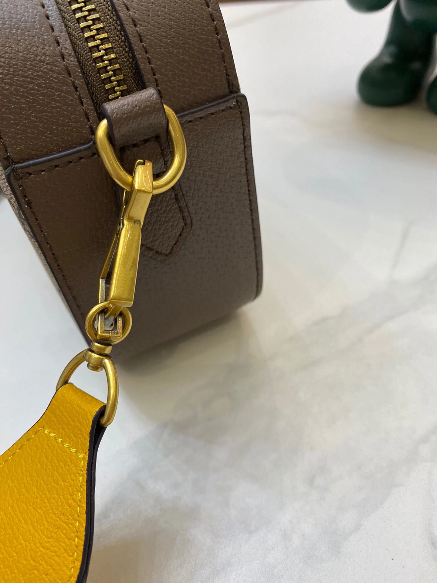 2021 fashion Luxury Designer bags handbags Classic backpack shoulder or waist bagS brown Tiger head camera bag212v