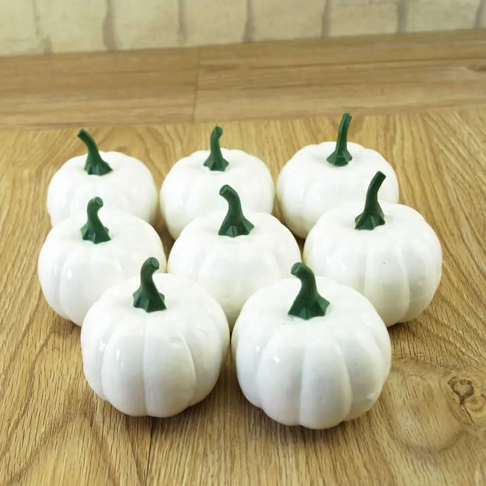 8 pezzi di schiuma di Halloween zucche artificiali fai da te frutta finta ornamento pianta di simulazione decorazione della casa la scuola materna famiglia bar Y0829