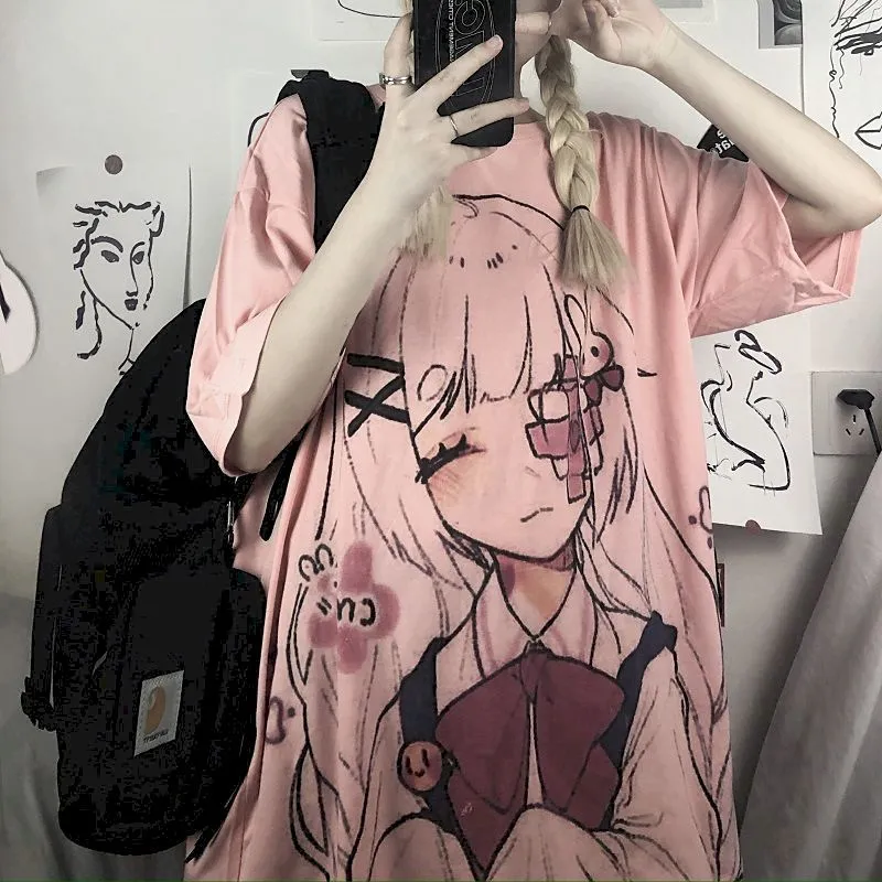 Anime Girl Image Print Kvinnor Toppar Tshirts Koreansk stil T-shirts Sommar Söt Fashion Te Preppy Couple Kläder O-Neck Tee Y0508
