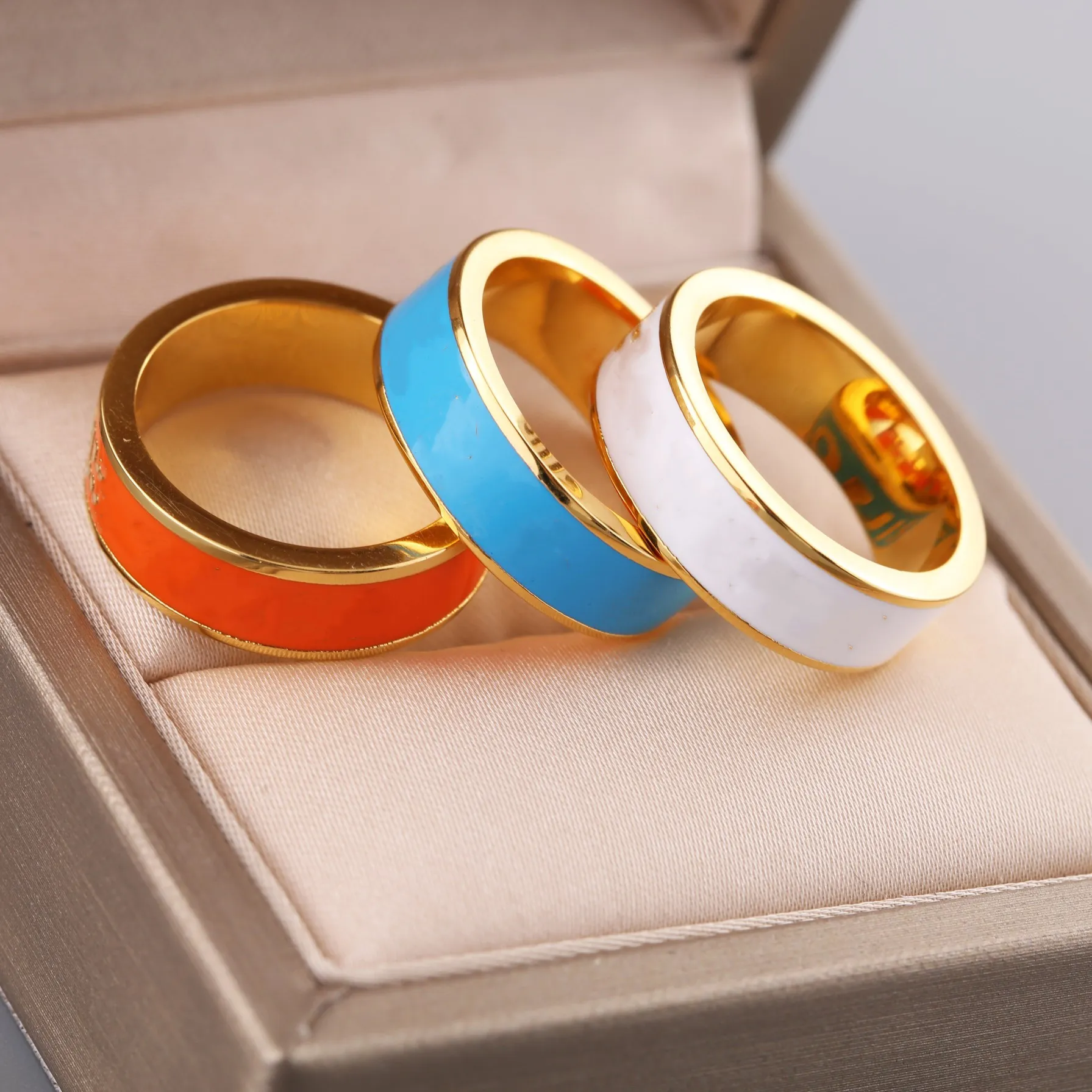 Enamel Ring Red and White Two-tone Ring for Couples High Quality Stainless Steel Plating K Gold Rings Letter Ring Supply282C