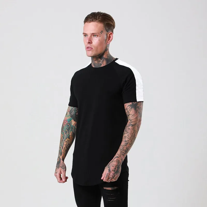 Muscleguys Brand Fashion T-shirt à manches courtes Hommes Solide Patchwork Coton T-shirts Vêtements masculins Fitness Tshirt Slim Fit Tee Shirt 210421