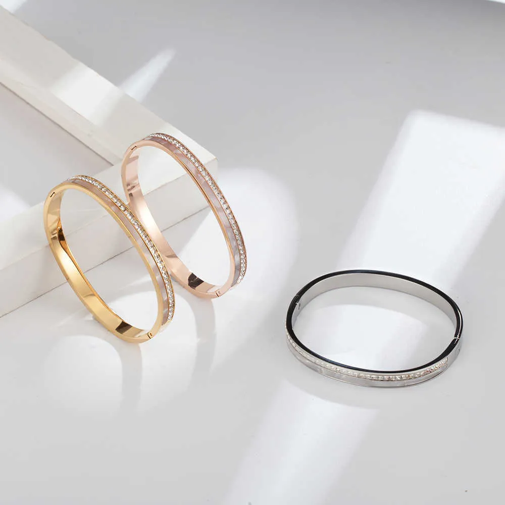 Brand Jewelry Gold Half Round Square Cz Stone Bracelet Bangle Surgical Steel Shell Bracelet for Women Forever Love Birthday Gift Q0717