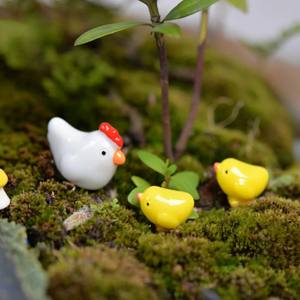 Mix Chicken Chick Egg Nest Figurine Miniatures Home Decoration Kawaii Accessories Garden Decor For home Y0910