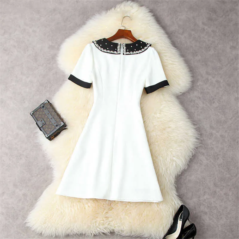 Runway Fashion Women's Short Sleeve Luxury Diamonds Peter Pan Collar Solid White Summer Dress Casual Aline Vestido De Mujer 210601