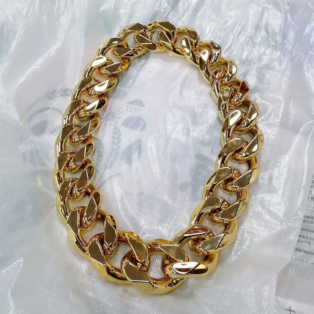 oversized chain