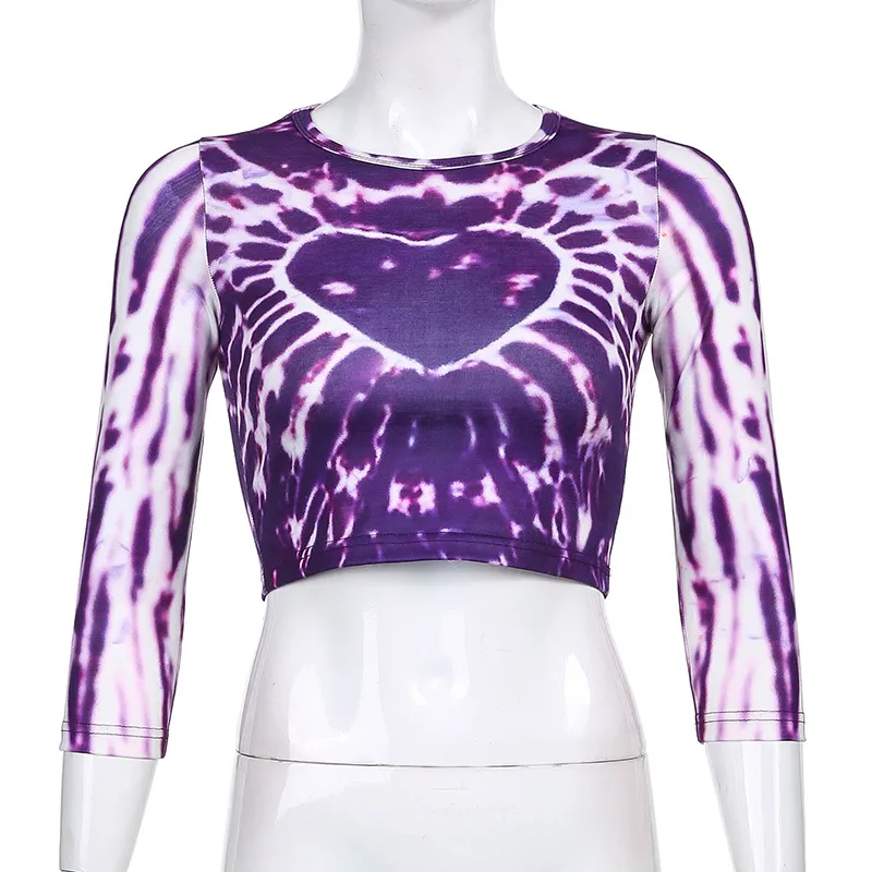 Tie Dye Heart Print Y2K Crop Top T-shirt Femme Mode O-Cou Trois Quarts Manches Harajuku Violet Tee-shirt Streetwear 210510