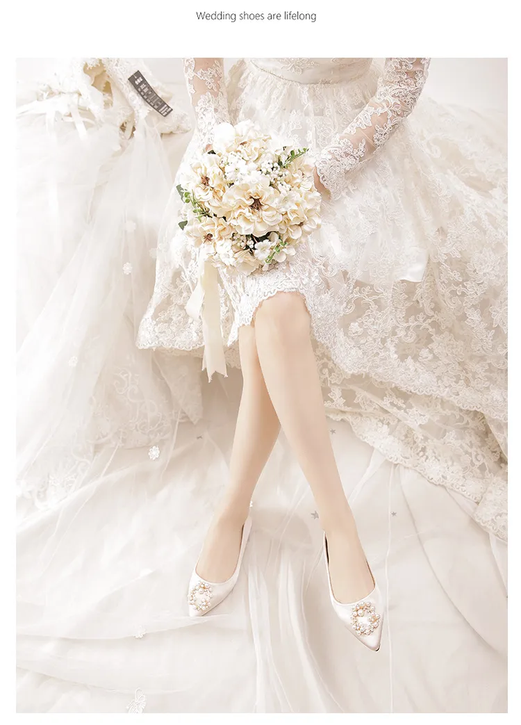 Атласная женская обувь цвета шампанского с острым носком на плоской подошве, жемчуг, круглая пряжка и бриллианты, пикантная свадебная женская обувь для подружки невесты, выпускного вечера2363